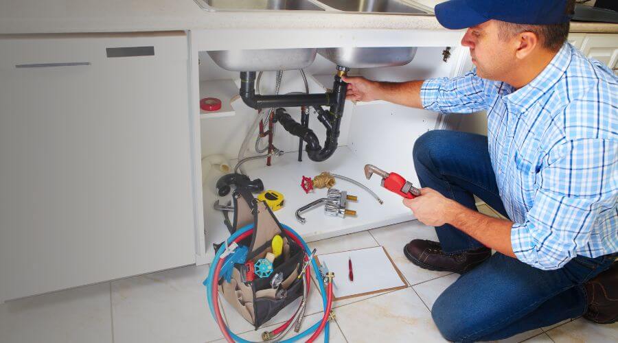 Professional water heater repair in Fort Bliss, TX